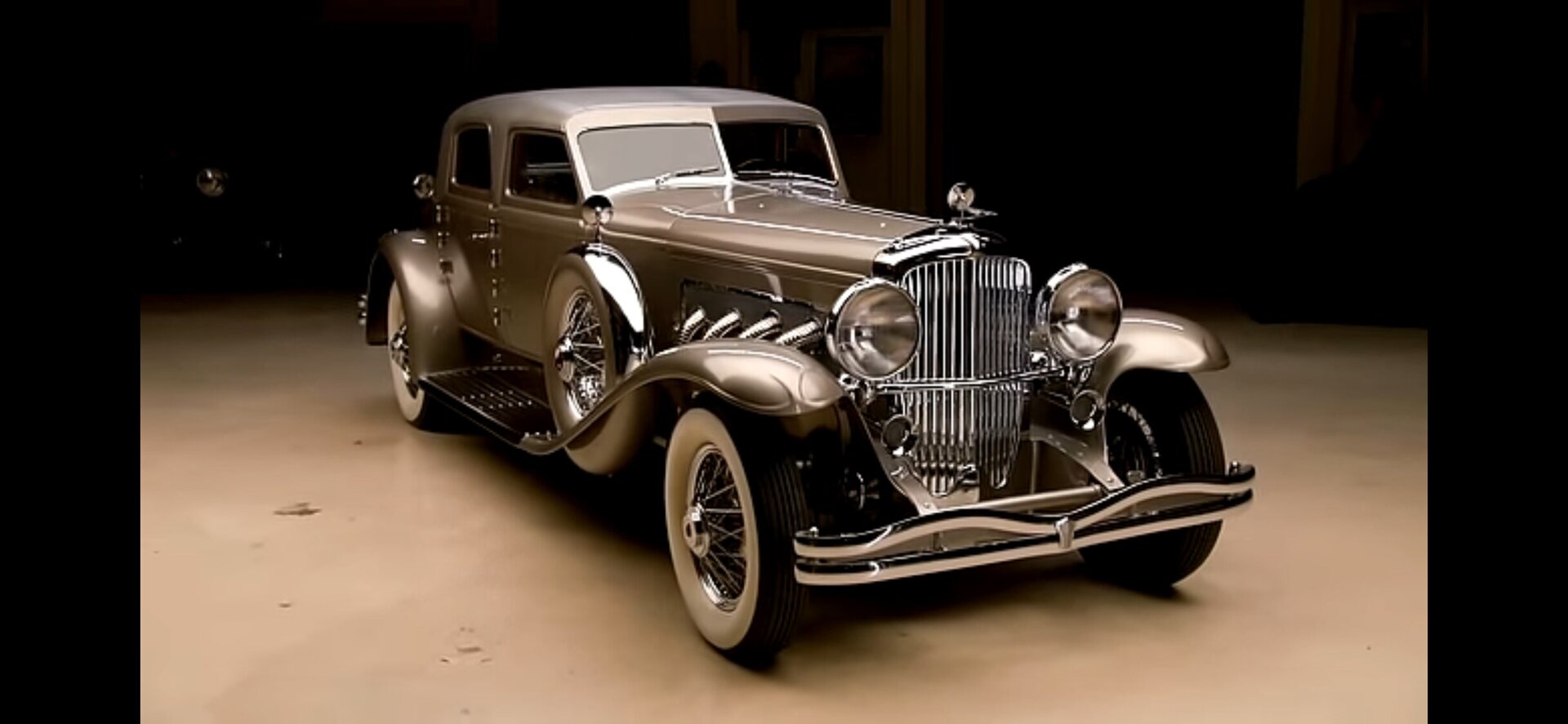 1933 Duesenberg SJ Twenty Grand exposition record photographed first-hand by Omar Mukhtar.